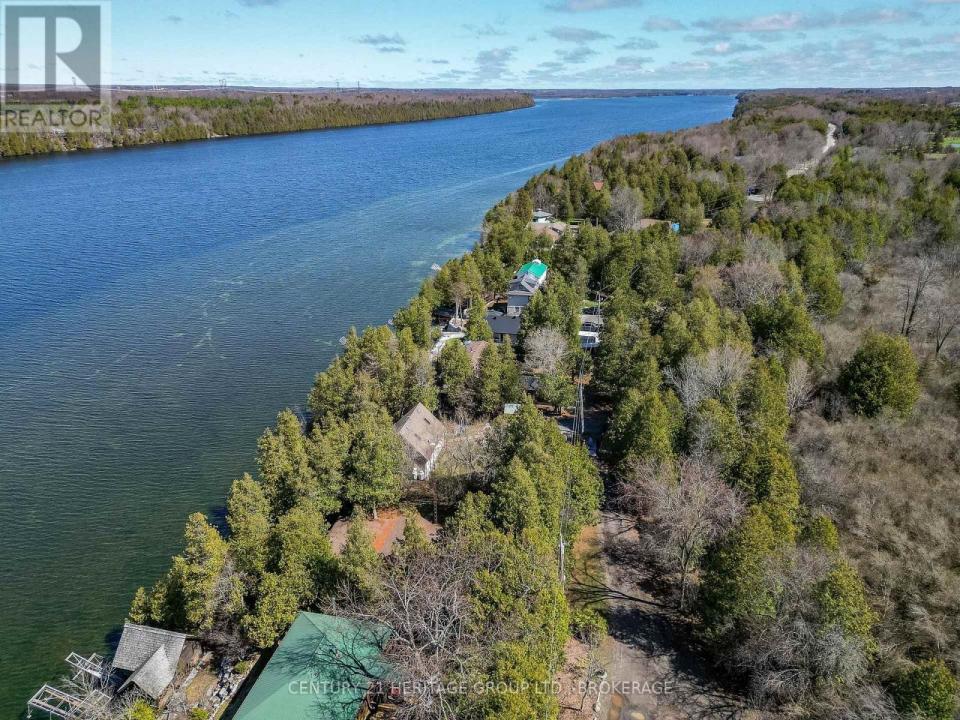 5064 CEDAR RIDGES ROAD, Frontenac (frontenac South), Ontario K0H 1X0, Canadá