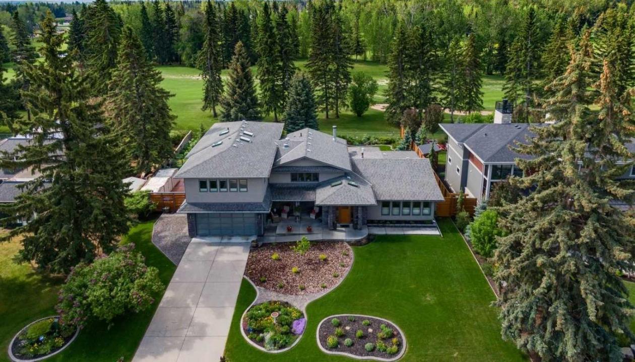 10931 WILLOWFERN DRIVE SE, Calgary, Alberta T1J 1R6, Canada