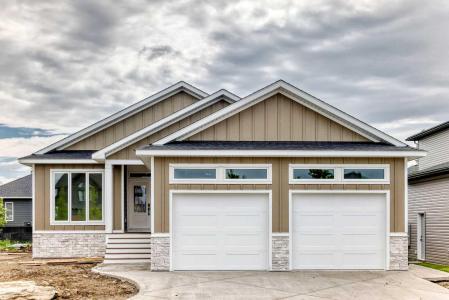 31 WILLIAMS AVENUE, Olds, Alberta T4H 0B6, Canada