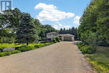 1567 FORESTRY FARM ROAD, Norfolk, Ontario N0G 1G0, Canadá