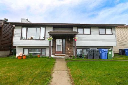 5719 60 AVENUE, Rocky Mountain House, Alberta T4T 1B7, Canada