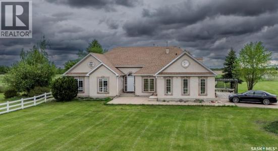 MISTY LANE ACREAGE, Orkney Rm No. 244, Saskatchewan S3N 4C6, Canada