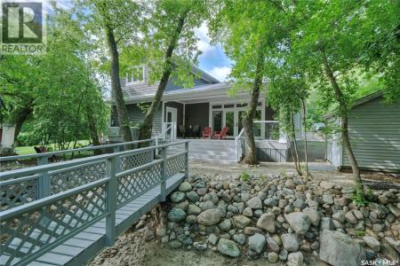 662 VALLEY DRIVE, South Lake, Saskatchewan S0H 4C0, Canada