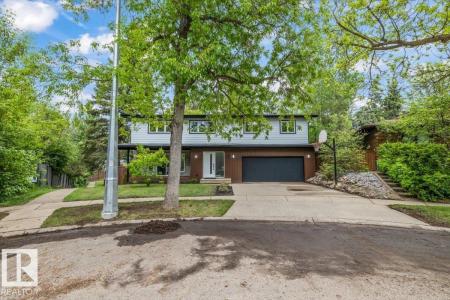 7 GLACIER PLACE, St. Albert, Alberta T8N 1R7, Canadá