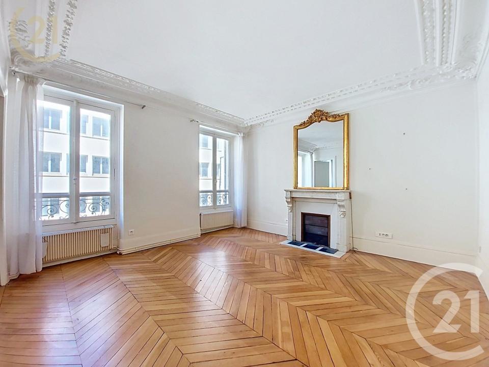 Levallois Perret, Île-de-France 92300, France