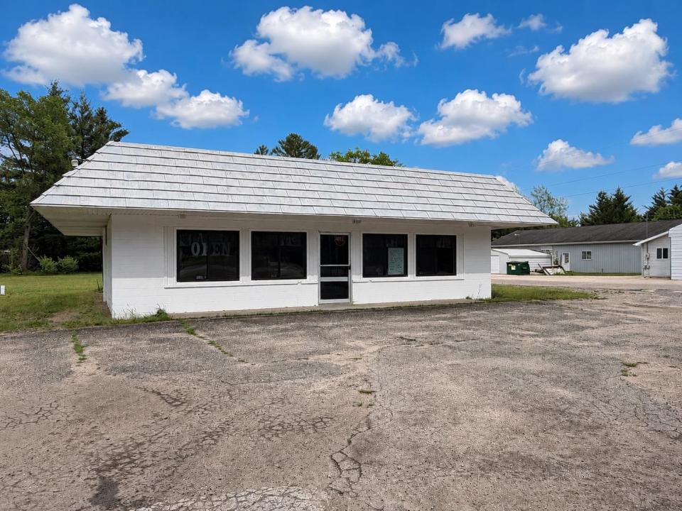 3390 N Clare, Harrison, Michigan 48625, États-Unis