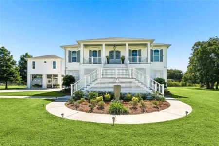104 MORAY Drive, Slidell, Louisiana 70461, USA