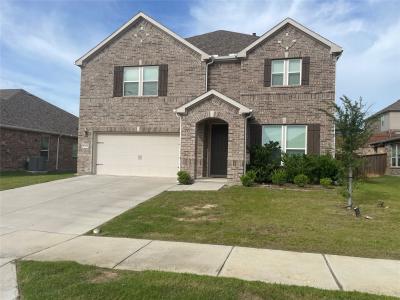 821 Bison Creek, Fort Worth, Teksas 76131, USA