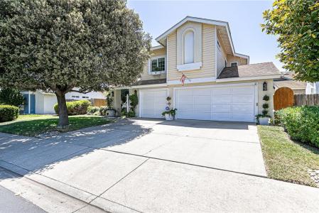 1381 Village Meadows, Lompoc, California 93436, USA