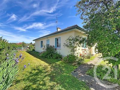Chatenoy Le Royal, Bourgogne 71880, France