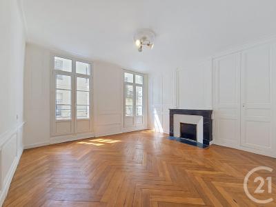 Tours, Centre 37000, France