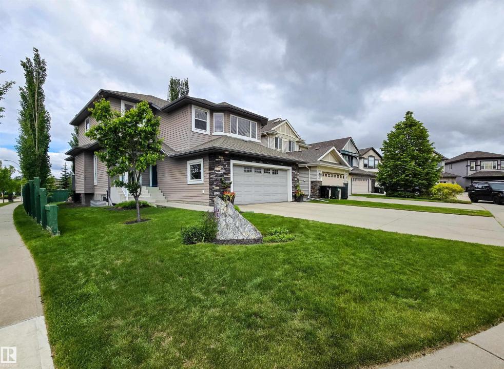 504 CRANDELL CREST, Sherwood Park, 阿尔伯塔 T8H 0H3, 加拿大