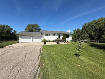 59072 PR 207 RD 23E HIGHWAY, Springfield, Manitoba R5T 0B2, Canada