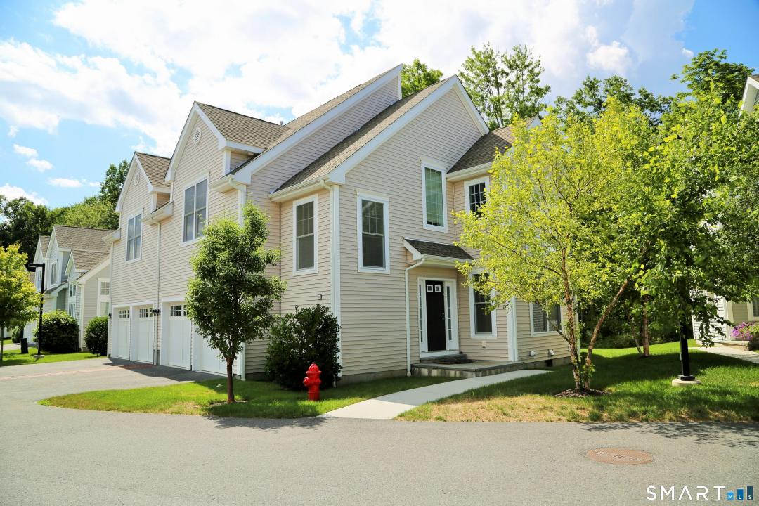 60 Copper Square Drive 60, Bethel, Connecticut 06801, Stati Uniti