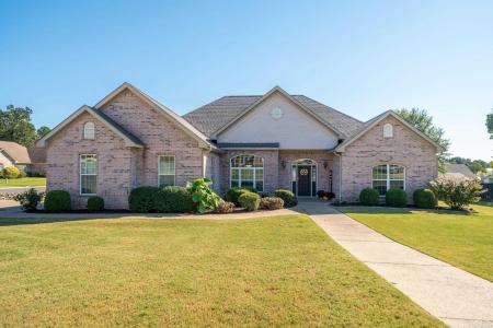 207 Quail Ridge Drive, Hot Springs, Arkansas 71901, USA
