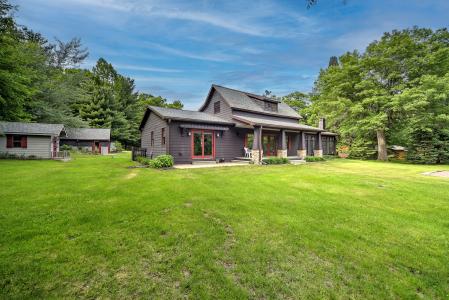 28300 E BASS LAKE RD, Danbury, Wisconsin 54830, USA