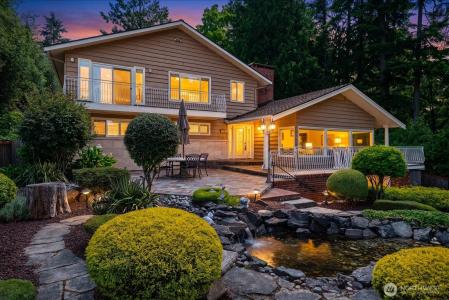 17524 10th Avenue Nw, Shoreline, Washington 98177, USA