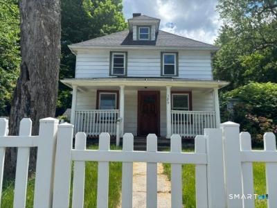 389 Main Street, Plymouth, Connecticut 06786, USA