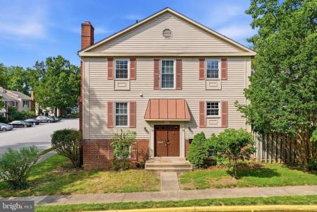 8031 Sleepy View Lane, Springfield, Virginia 22153, Stati Uniti