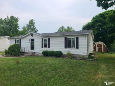 3202 Ferndale, Monroe, Michigan 48162, USA