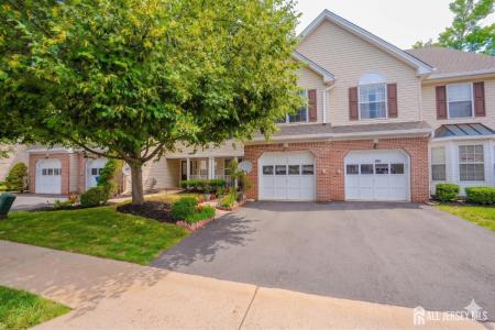 -22 Amy Drive, North Brunswick, New Jersey 08902, USA