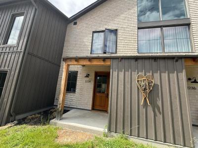 2234  Ch. du Village, Mont-Tremblant, ケベック J8E 1E9, カナダ