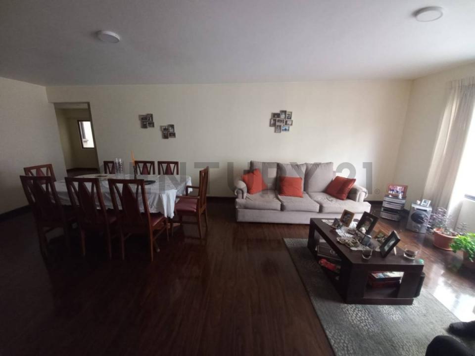ACHUMANI, CLAVELES DEL SUR TERCERA TERRAZA 21B, Achumani, La Paz 00001, Boliwia