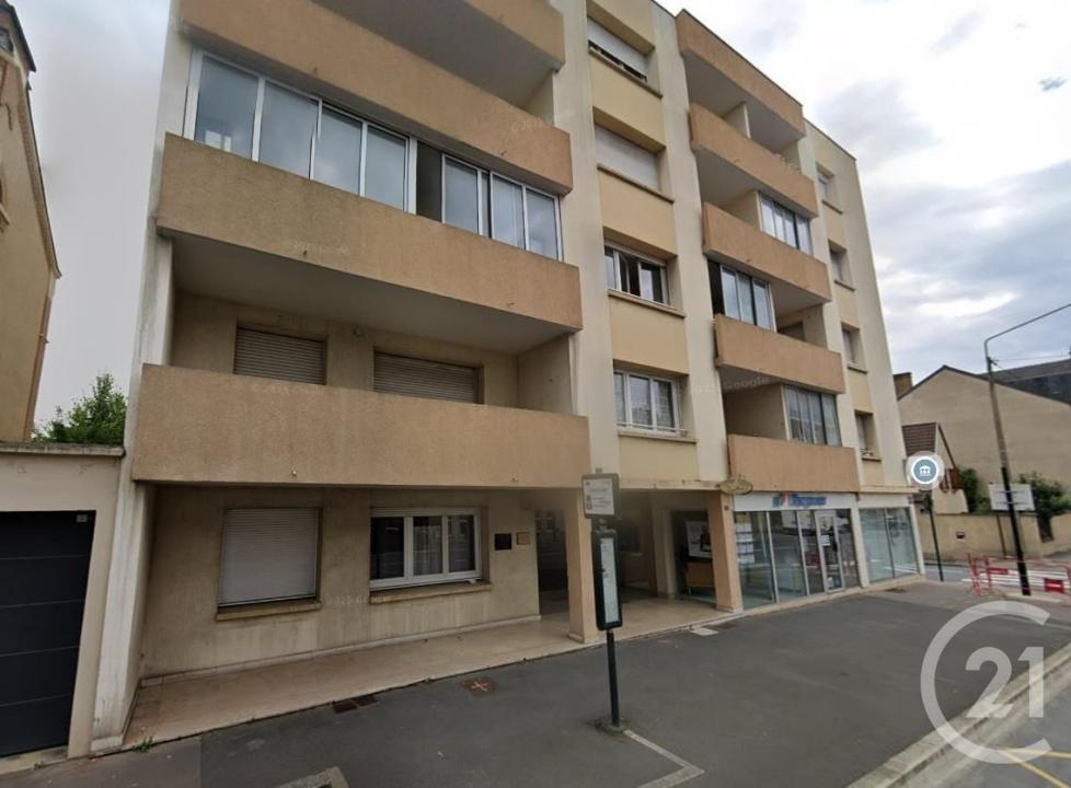Epernay, Champagne-Ardenne 51200, France