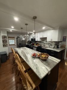 20 Oceanview Street, Winthrop, Massachusetts 02152, USA