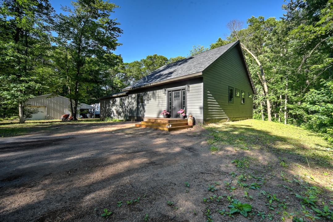 24930 Leghorn Dr, Siren, Wisconsin 54872