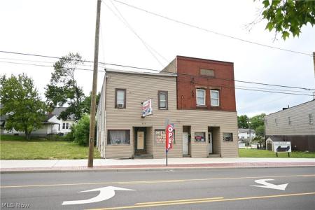 937 Wooster W Road, Barberton, Ohio 44203, USA