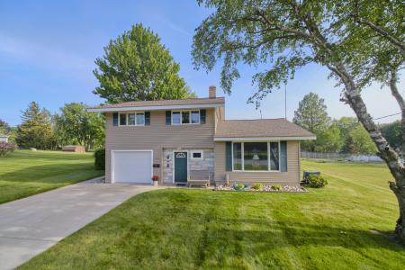 597 Browning Avenue, Manistee, Michigan 49660, USA
