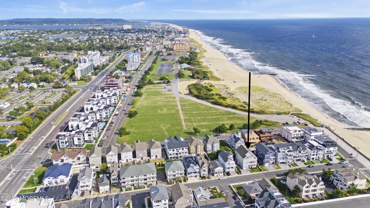 21 Ocean Terrace, Long Branch, Nova Jersey 07740, Estados Unidos