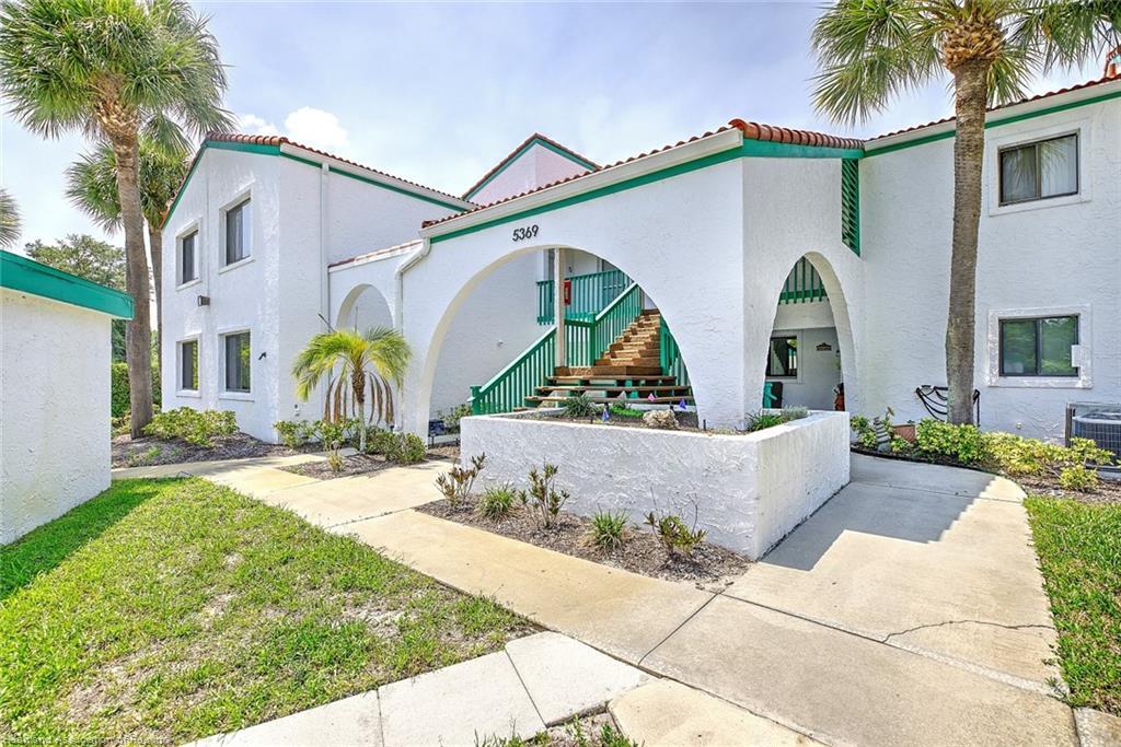 5369 Casablanca Circle, Sebring, Florida 33870, USA