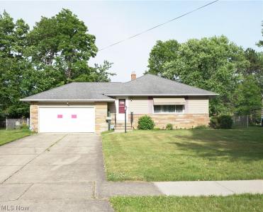 731 Edgewood Road, Richmond Heights, Ohio 44143, États-Unis