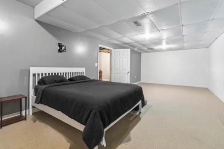 2325 Highway 1394, East Bernstadt, Kentucky 40729, États-Unis