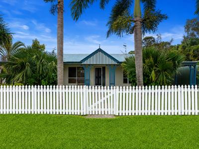 19 Mallett Street, Tin Can Bay, QLD 4580, Australia