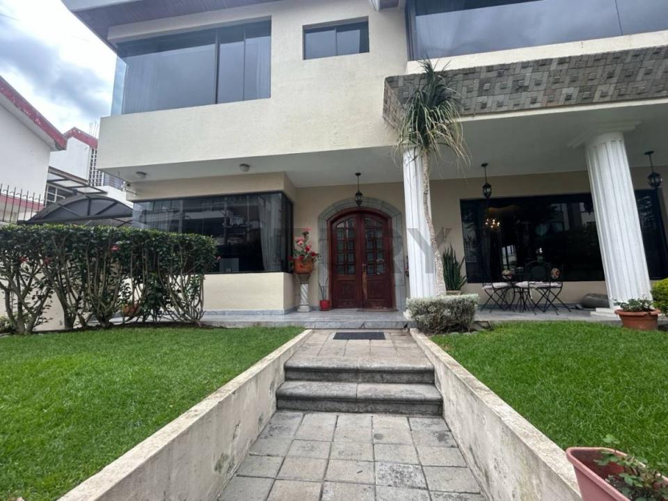 monteserrin julio arellano sn, Quito, Pichincha 00001, الإكوادور