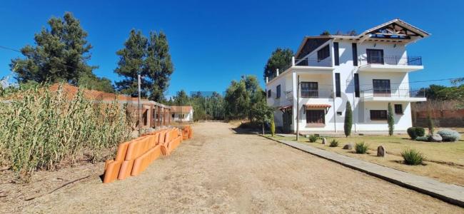 AV. ANGEL BALDIVIESO S/N, Aranjuez, Tarija 00001, Bolivia