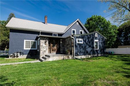 58 Spooner Avenue, Warwick, Rhode Island 02886, USA