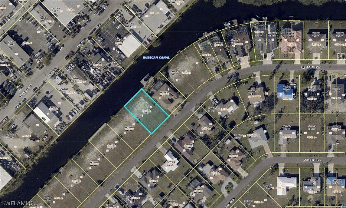 1016 SE 13th Avenue, Cape Coral, 佛罗里达州 33990, 美国