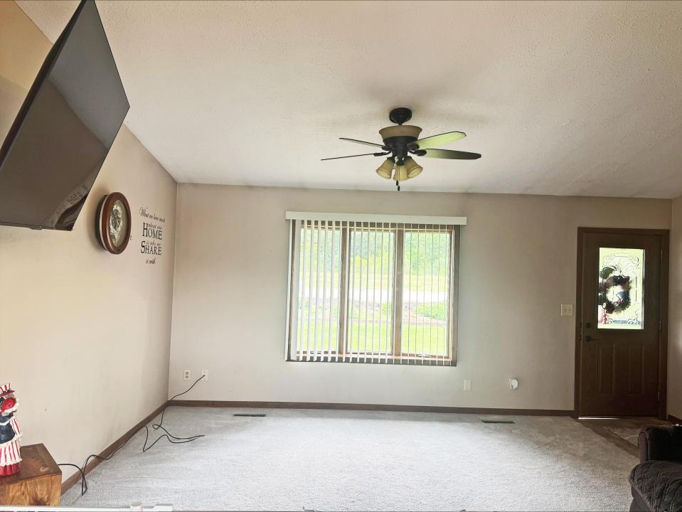 3027 Timber Edge Drive, Columbus, Nebraska 68601, USA