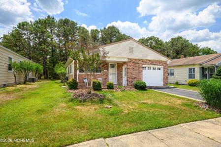 75 Chesterfield Lane, Toms River, New Jersey 08757, USA