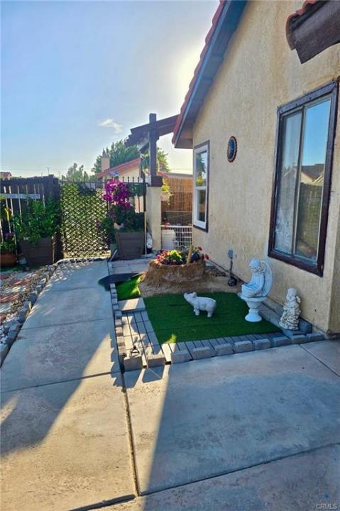 12205 Sixth, Victorville, Californie 92395, États-Unis