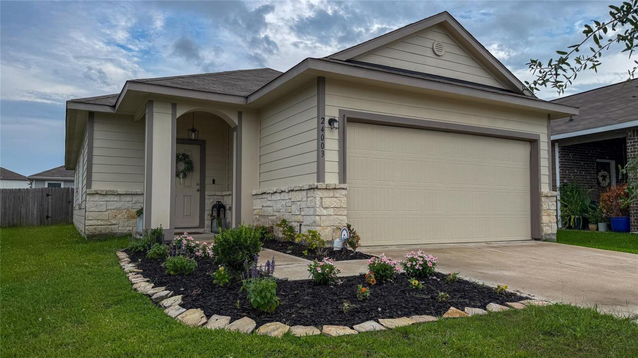 24003 Farmstead Drive, Hockley, Texas 77447, États-Unis