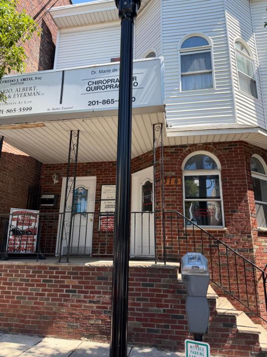 314 48Th St., Union City, New Jersey 07087, États-Unis
