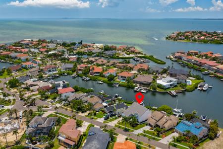 929 Symphony Isles Blvd, Apollo Beach, Florida 33572, USA