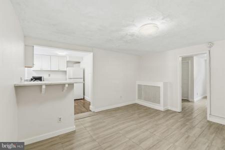 7126 Carroll Avenue Unit# 4, Takoma Park, Maryland 20912, USA
