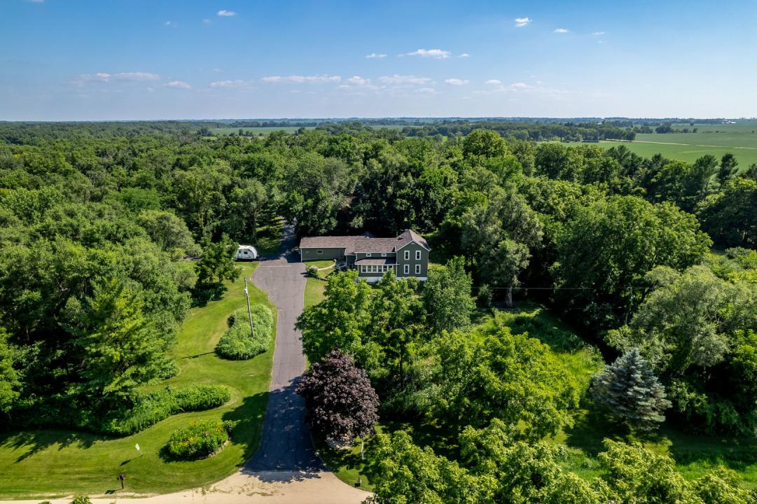 8321 Blomberg Road, Cherry Valley, Illinois 61016