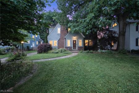 3008 Warrington Road, Shaker Heights, Ohio 44120, États-Unis